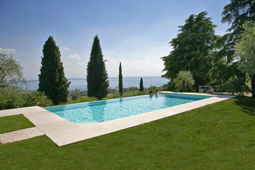 Relais Colle San Giorgio Bed & Breakfast Bardolino Exterior photo